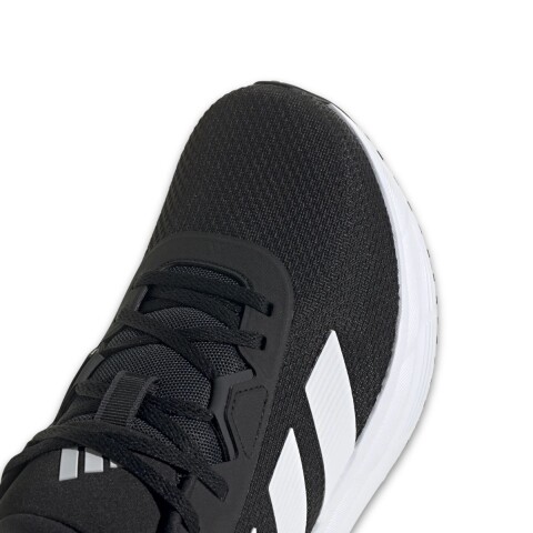 CHAMPION 6-12 BK/WHT/CAR