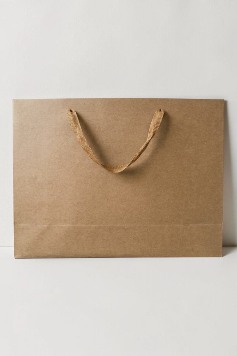 Bolsa cartulina 35x25x11cm - MARRÓN 