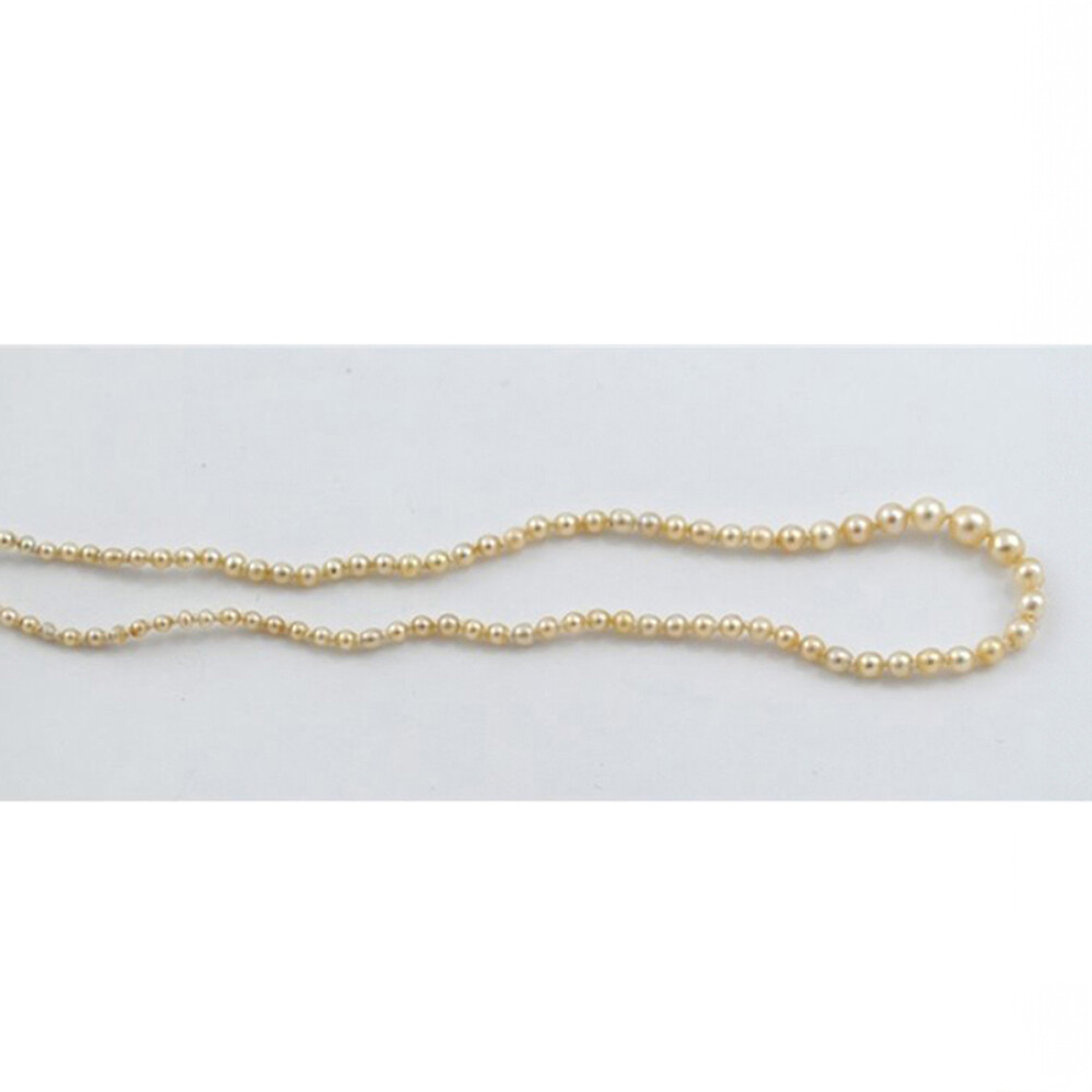 Collar De Perlas Naturales Con Broche De Perlitas Y Diamantes, 42 Cm Collar De Perlas Naturales Con Broche De Perlitas Y Diamantes, 42 Cm