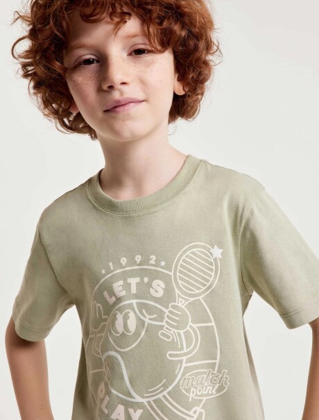 PIJAMA INFANTIL CON ESTAMPA Y VERMUDA VERDE