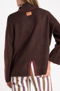 Polera Combinada Marrón Oscuro