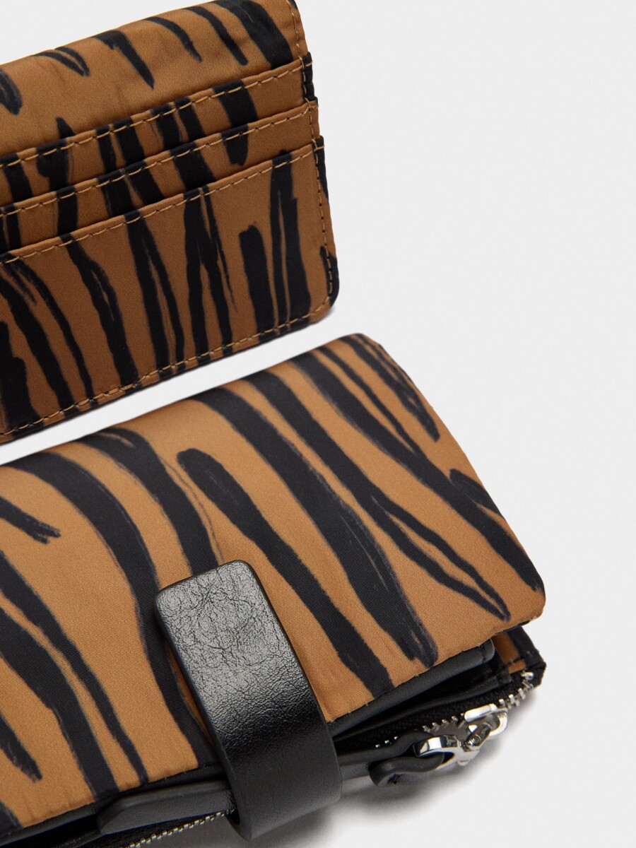 Cartera De Nylon Estampado Animal multicolor