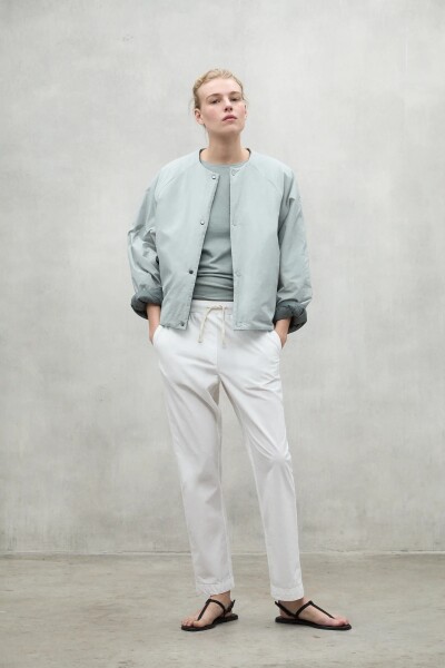 CHAQUETA GAVEA Gris
