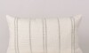 Almohadón Artesanal Tajy 30x50 cm - Pilar Crudo/Beige