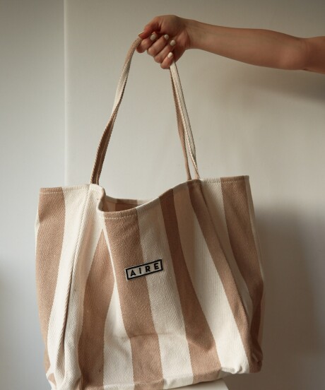 MAXI BOLSO RAYAS BLANCO Y BEIGE