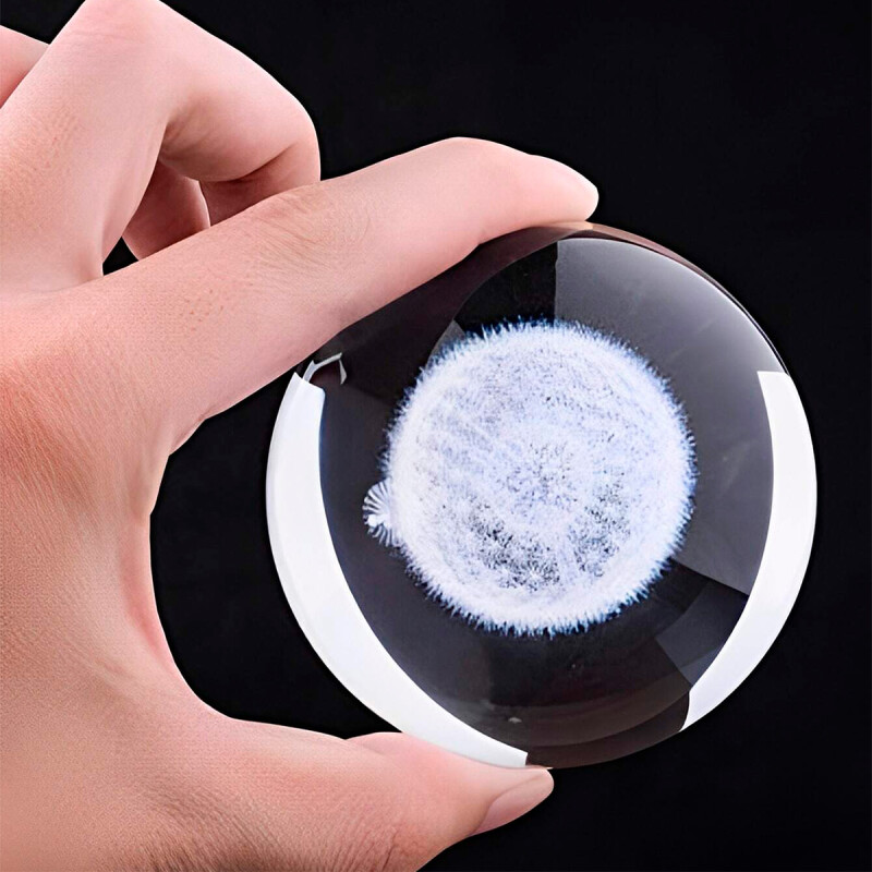 Lampara Veladora Bola de Cristal de 8 CM con Led y Base de Madera León