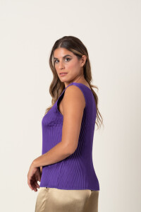 TOP CARINA Violeta