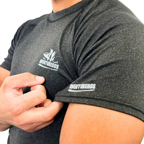 Remera DryFit manga corta - Aventureros Negro