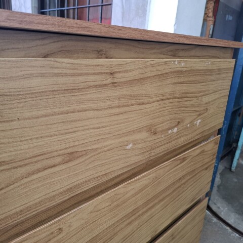 [OUTLET] Comoda Cajonera Carla para Dormitorio 4 Cajones con Rieles Telescópicos - Marrocos [SOLO RETIRO EN EL LOCAL] [OUTLET] Comoda Cajonera Carla para Dormitorio 4 Cajones con Rieles Telescópicos - Marrocos [SOLO RETIRO EN EL LOCAL]