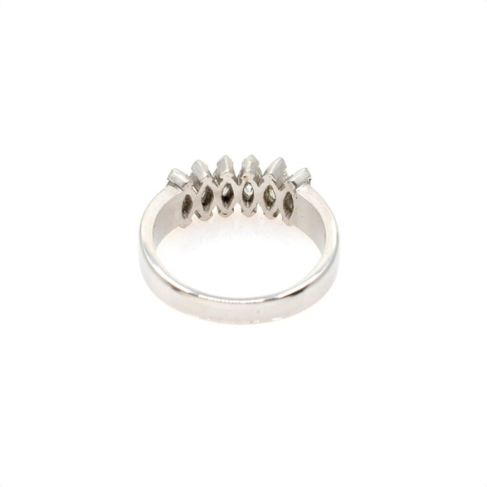 Anillo En Oro 18 K Blanco Con Brillantes Navettes Anillo En Oro 18 K Blanco Con Brillantes Navettes