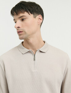 520913 REMERA HARRY Beige