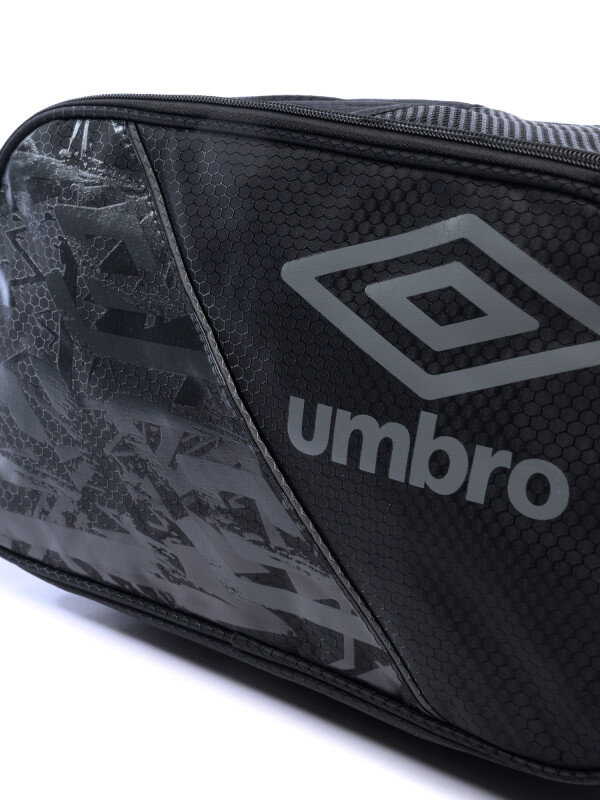 BOTINERA STASH Umbro Hombre 002