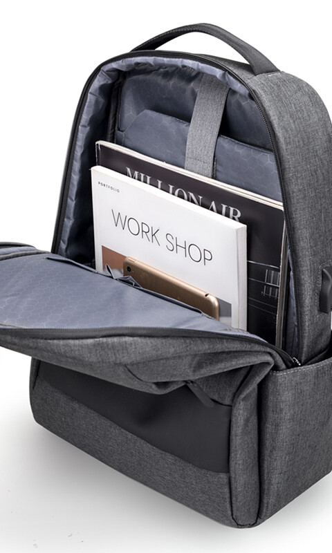 MOCHILA AD WEEK GRIS C/NEGRO