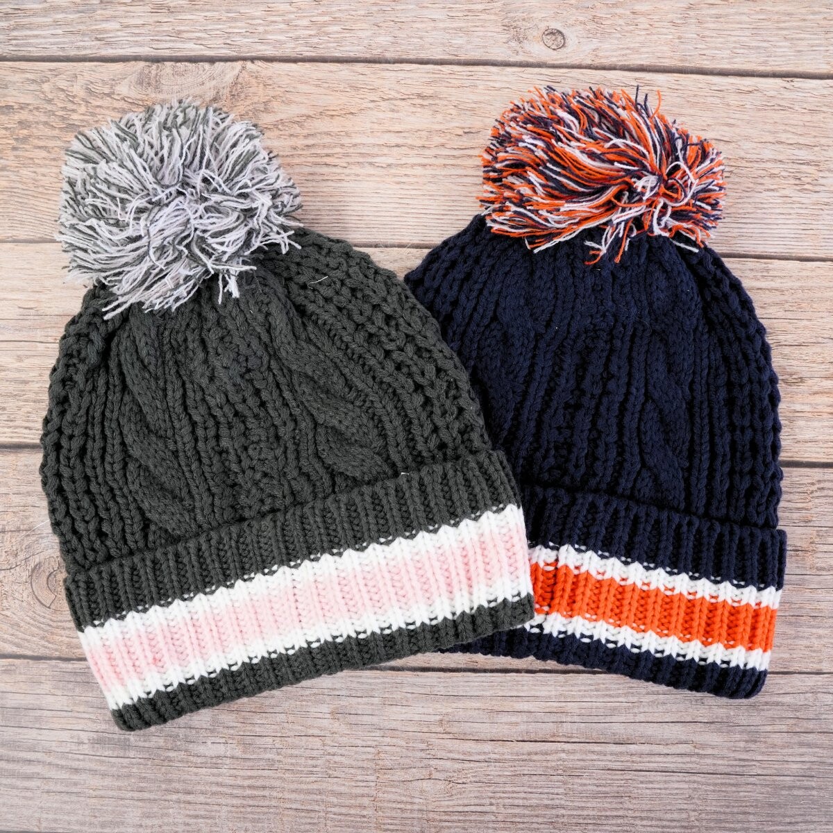 Gorro de lana con pompon 