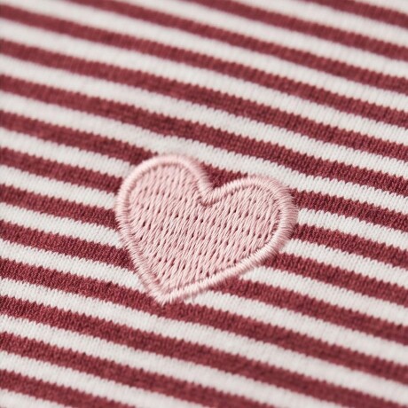 REMERA DE NENA FORRADA REMERA DE NENA FORRADA