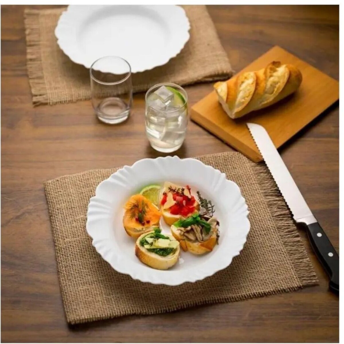 Plato Hondo Opal Petala 23.5Cm 
