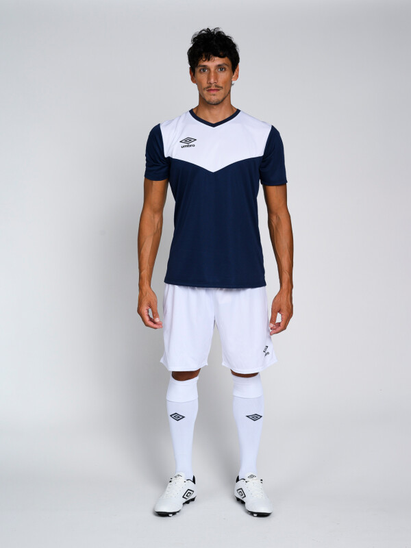 Equipo de futbol express Umbro Hombre V19