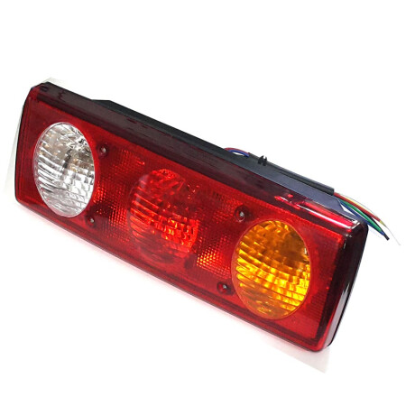 FAROL MERCEDES BENZ TRAS.DER.CAMION RECTANGULAR CHICO - FAROL MERCEDES BENZ TRAS.DER.CAMION RECTANGULAR CHICO -