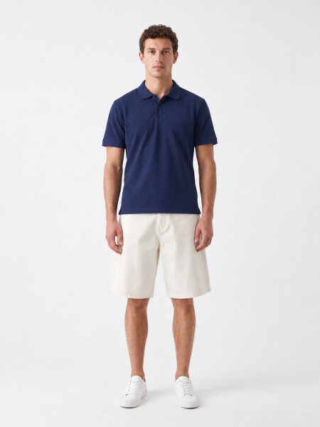 BERMUDA LARI OFF WHITE