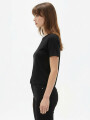 Remera Imansa Negro