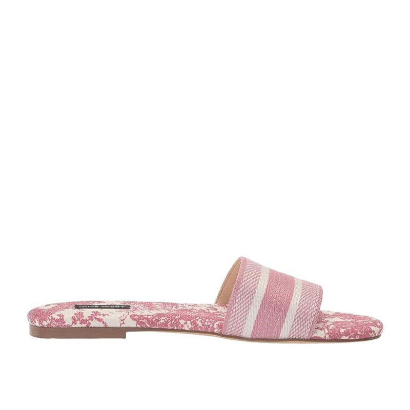 Flat Horay2 Light Pink 680