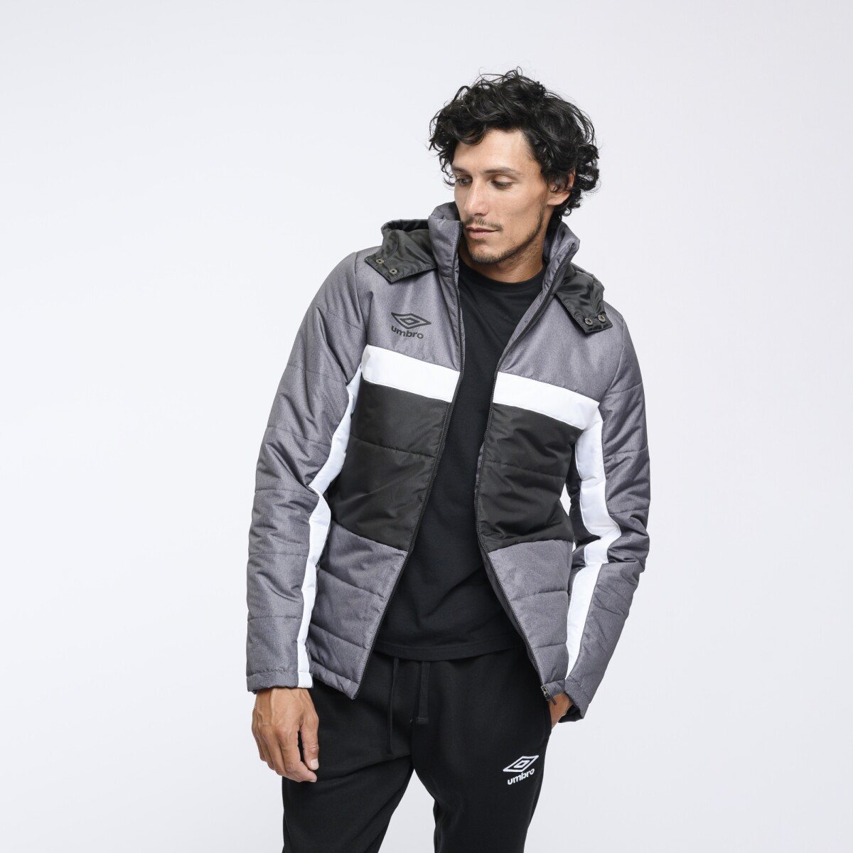 Campera Dash Umbro Hombre - 5m2 