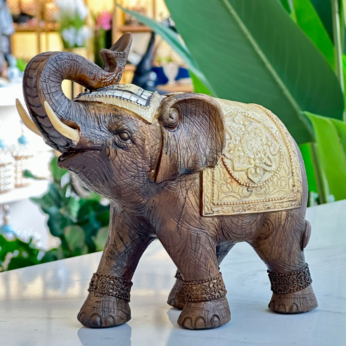 Elefante Decorativo Resina Alto 18cm x Largo 16cm 