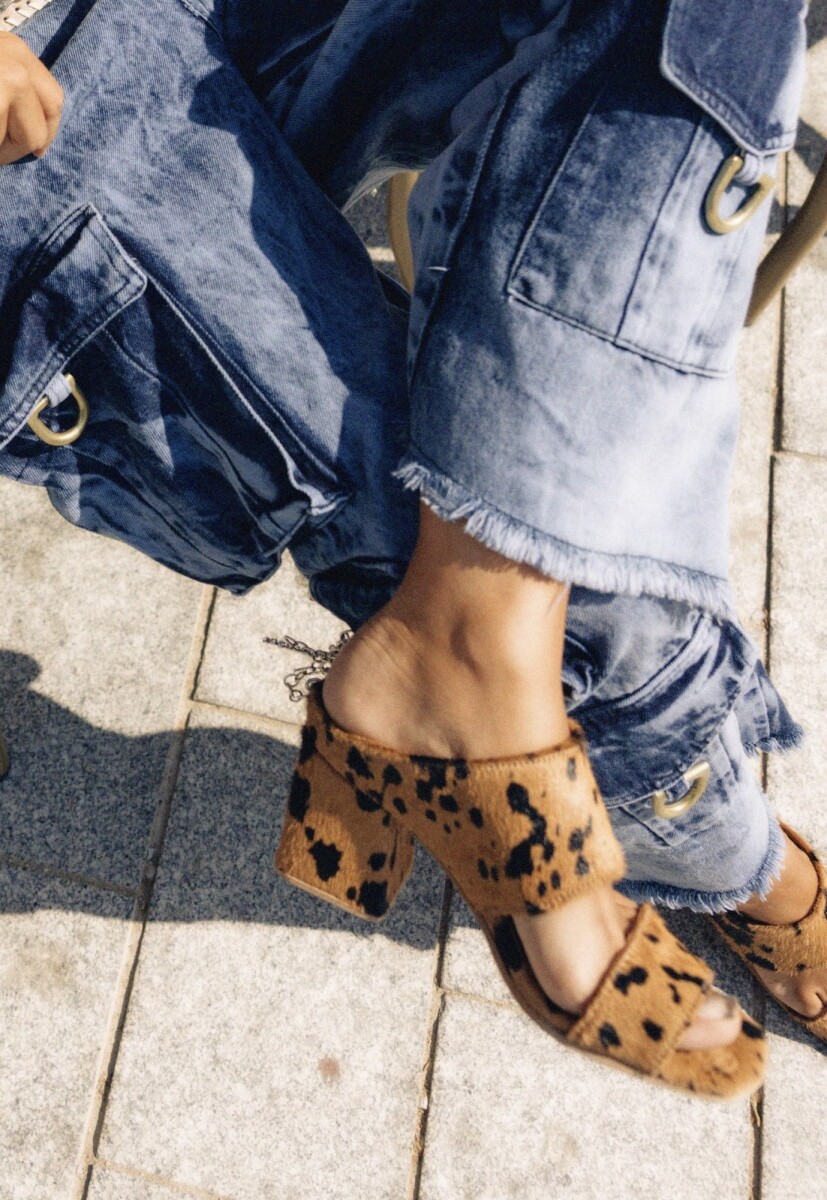 Firework Print Heels - Camel / Negro 