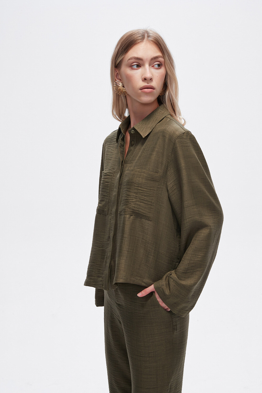 Camisa Reanua Verde Oliva Oscuro