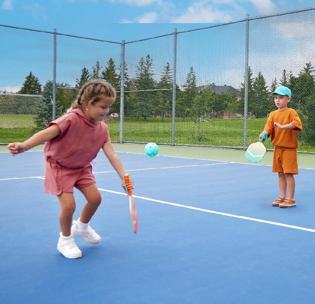 Juego de raqueta con pelotas 