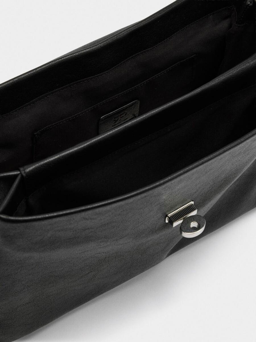 Bolso De Mano Con Solapa Y Bandolera negro