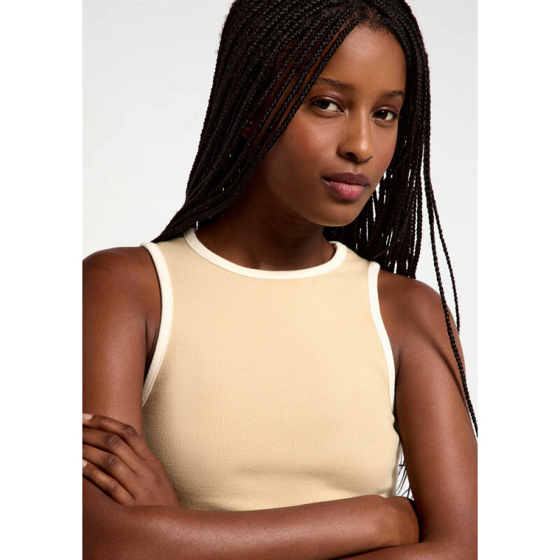 REGATA FEM MARROM CLARO