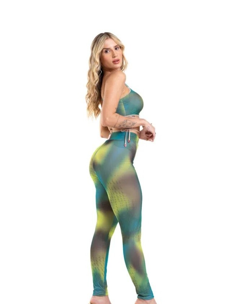 Conjunto Top Y Legging Verde By La Bellamafia U