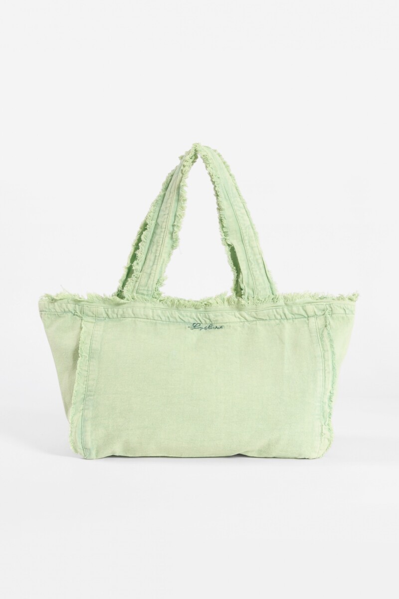 Bolso lavado con detalles desflecados verde