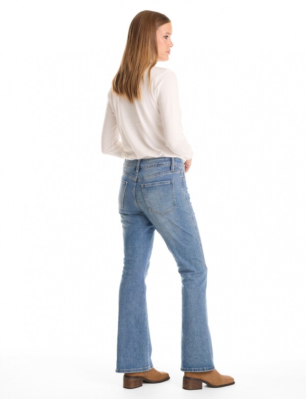 Jean Bootcut Costura Frontal JEAN