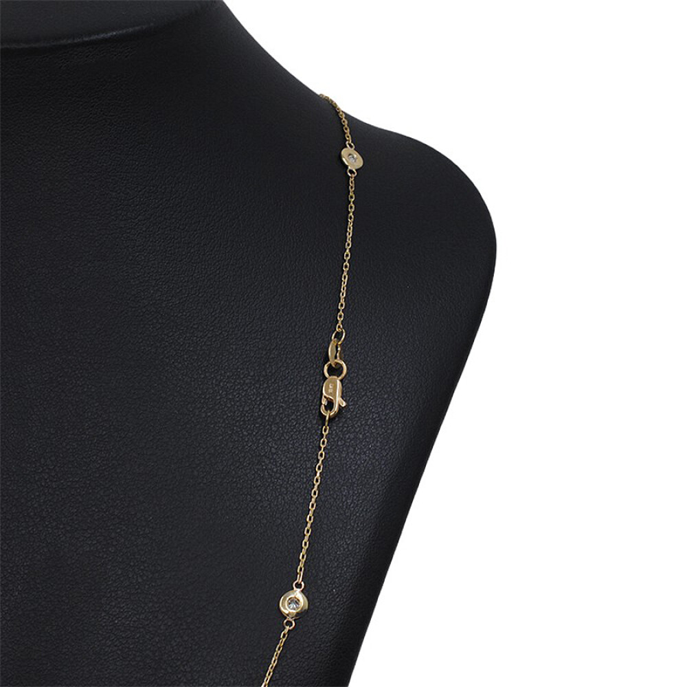 Collar En Oro 18K Con Detalle De 5 Brillantes Collar En Oro 18K Con Detalle De 5 Brillantes