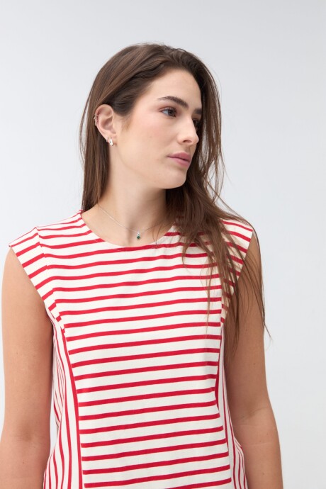 REMERA GOYA Rojo