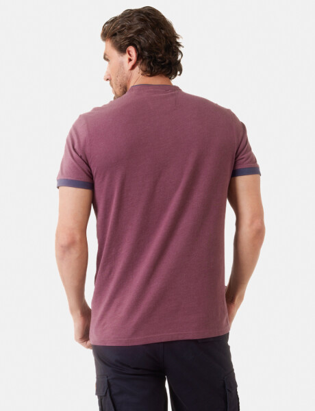 REMERA LISA CUELLO MAO Bordo
