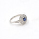 Anillo En Platino, Zafiro Redondo Y Brillantes Anillo En Platino, Zafiro Redondo Y Brillantes
