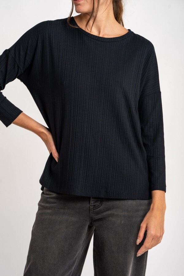 Remera Negro