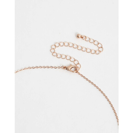 Cadena Corta Con Dije Bañada En Oro Rosa Dorado