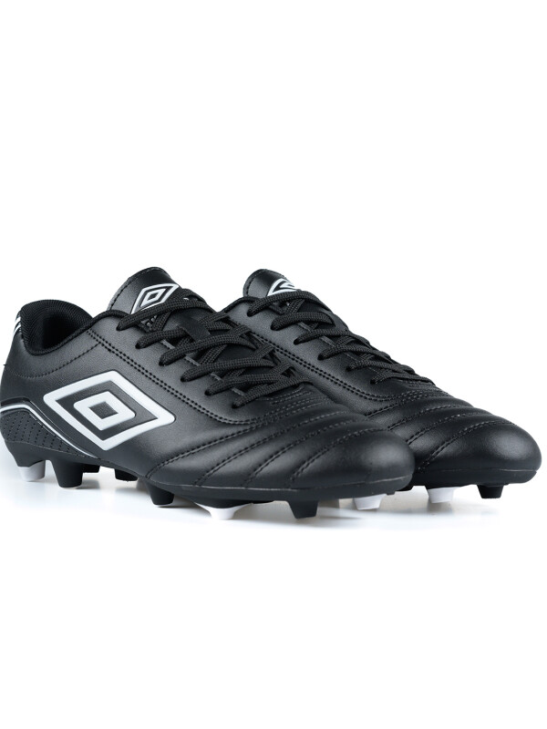 Calzado Classico III HG Umbro Hombre 029