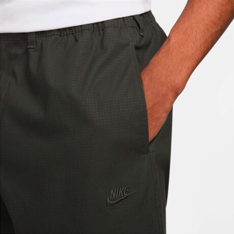 Pantalón Nike Sportswear Club Woven Cargo de Hombre verde