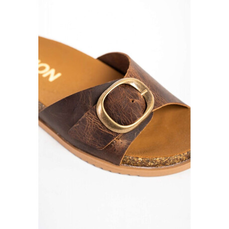 Sandalias De Cuero Hebilla Redonda Chocolate
