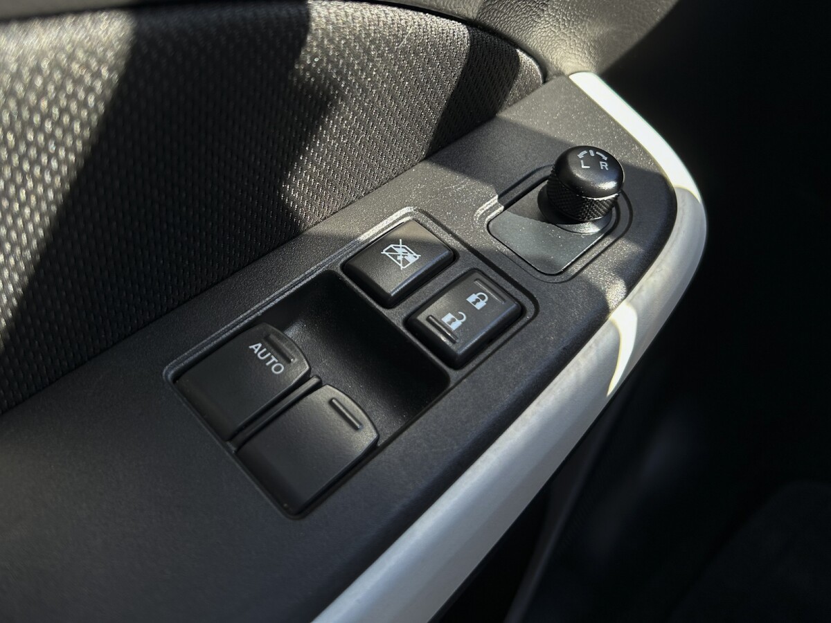 Suzuki Swift GLS Hybrid EXCELENTE ESTADO!|Permuta / Financia Suzuki Swift GLS Hybrid EXCELENTE ESTADO!|Permuta / Financia