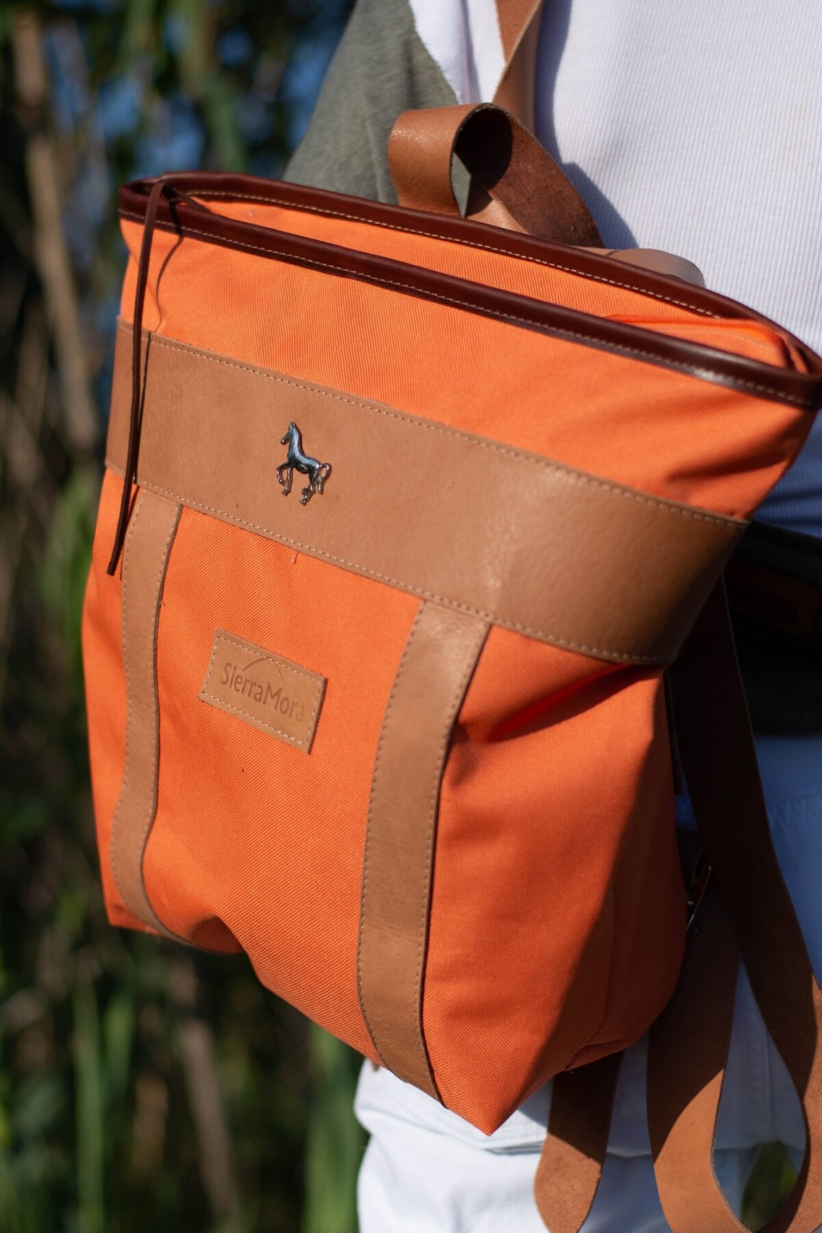 Mustang Backpack Naranja