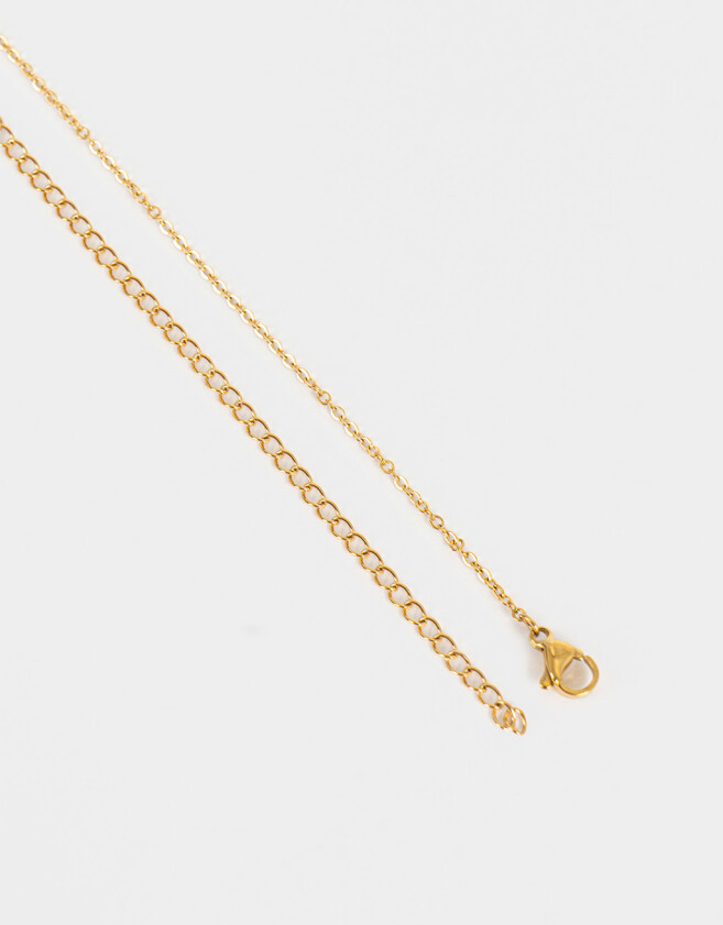 Cadena Corta con Dije Premium Gold Cadena Corta Con Dije Corazón - Dorado