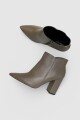 Bota caña baja Danae Taupe