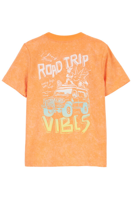 Remera de algodón, manga corta, estampa on the road Sin color