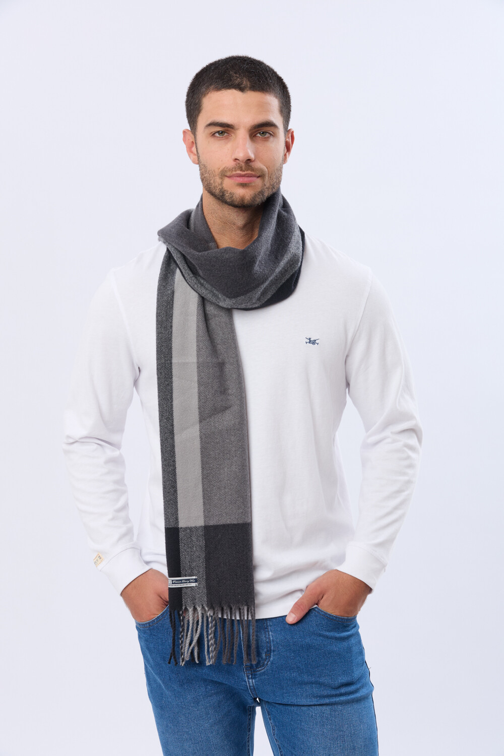 BUFANDA TEJIDA A CUADROS Gris